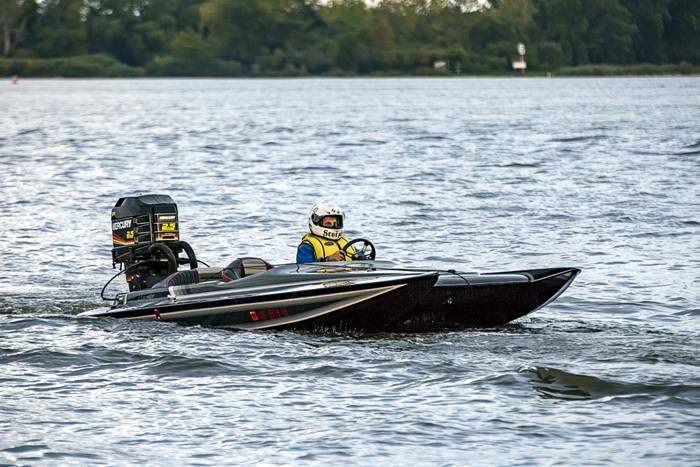 Grey Outboard